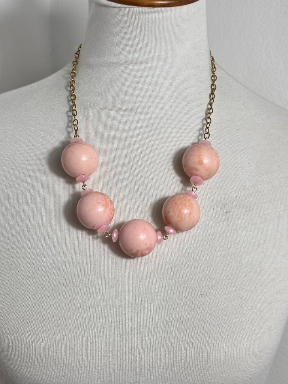 Leetie Vintage-Style Statement Necklace Large Marbled Pink Beads Pink Spacers
